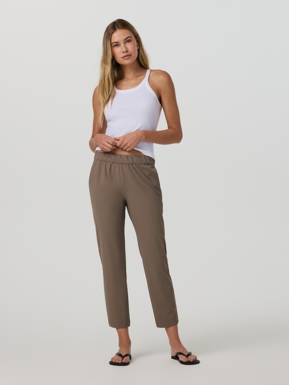 Vuori Miles Tech Ankle Elastic-Waist Pants in Pistachio Green Mid-Rise Medium - Picture 14 of 14